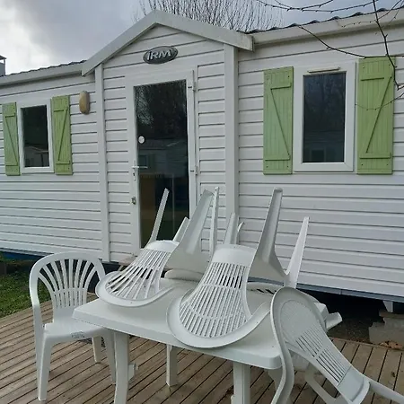 431 Emplacement Confort Aux Fontaines 3 étoiles - 5 Personnes Ivry-la-Bataille